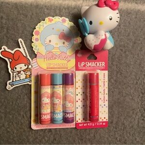 Hello Kitty Lip Smacker Set spring + Gift 🎁💝cotton candy balm chapstick 4ct